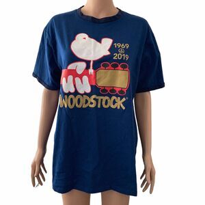 Woodstock T-shirt L Station Casinos las vegas 50th anniversary 1969 2019